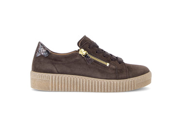 Baskets marron en daim
