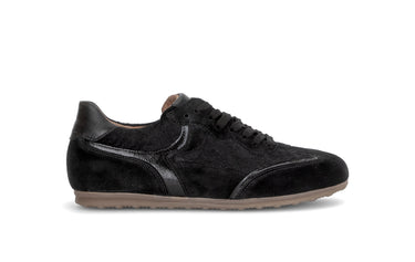 Baskets noires en daim