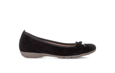 Ballerines noires en daim
