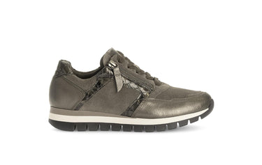 Baskets taupe en cuir et daim
