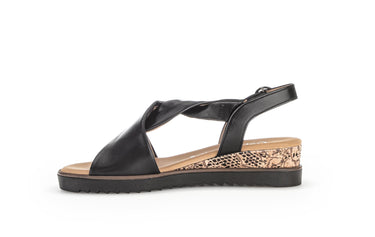 Sandales noires en cuir